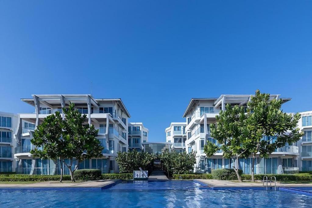 Beach Paradise Nilaveli ตรินโคมาลี ภายนอก รูปภาพ